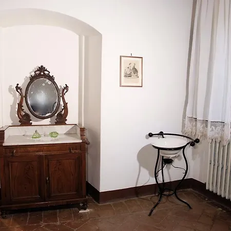 Residenza D'epoca Il Cassero 卢奇尼亚诺