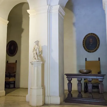 公寓 Residenza D'epoca Il Cassero 卢奇尼亚诺